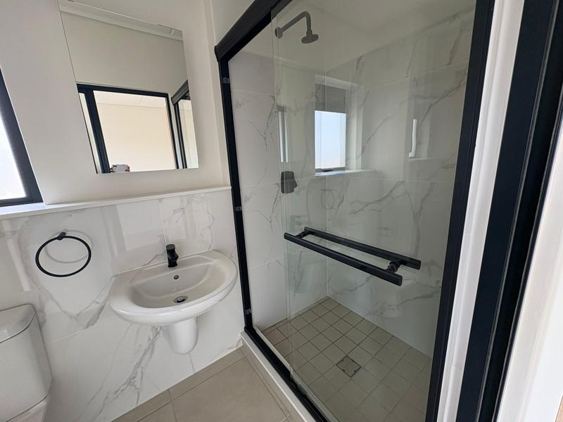 To Let 2 Bedroom Property for Rent in Richwood Western Cape